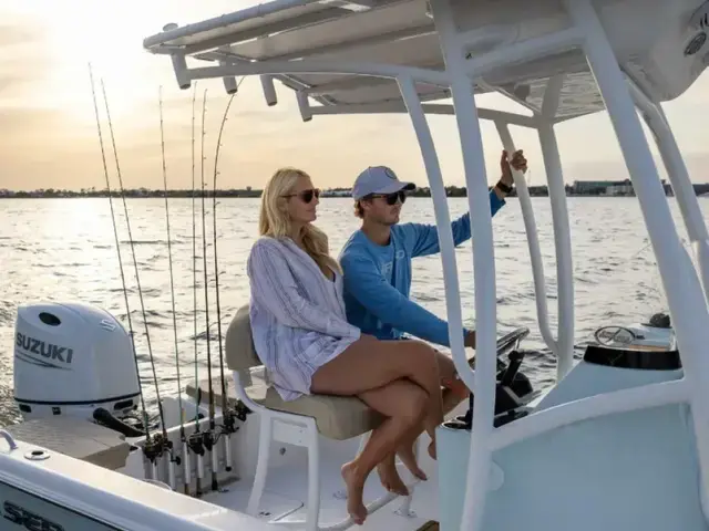 Sea Pro 202 Center Console