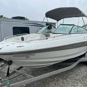 2006 Crownline 230 LS