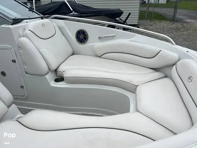 Crownline 230 LS