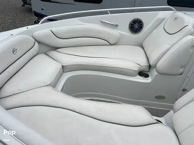 Crownline 230 LS