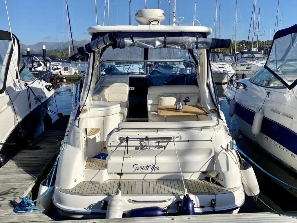 2004 Sealine s28