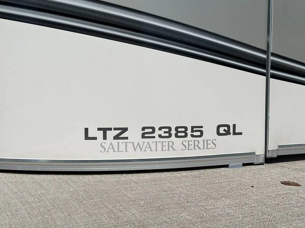 2023 Tahoe 2385 ltz quad lounger