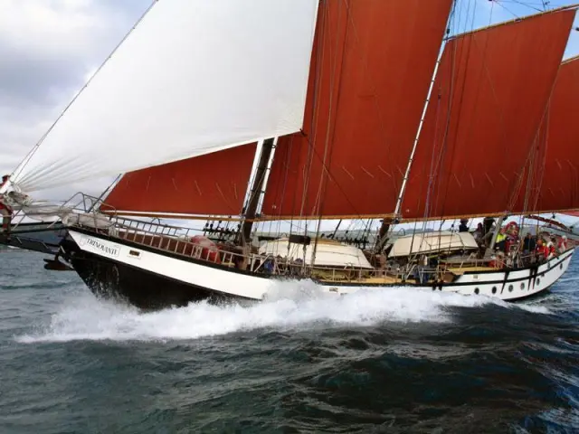 1994 Offshore three masted gaff schooner