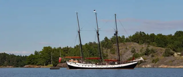 1994 Offshore three masted gaff schooner