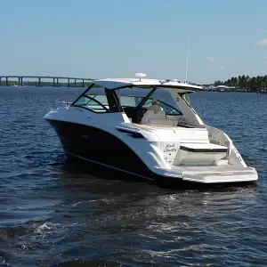 2018 Sea Ray 32