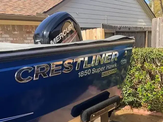 Crestliner Super Hawk 1850