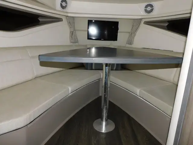 Sea Ray 32