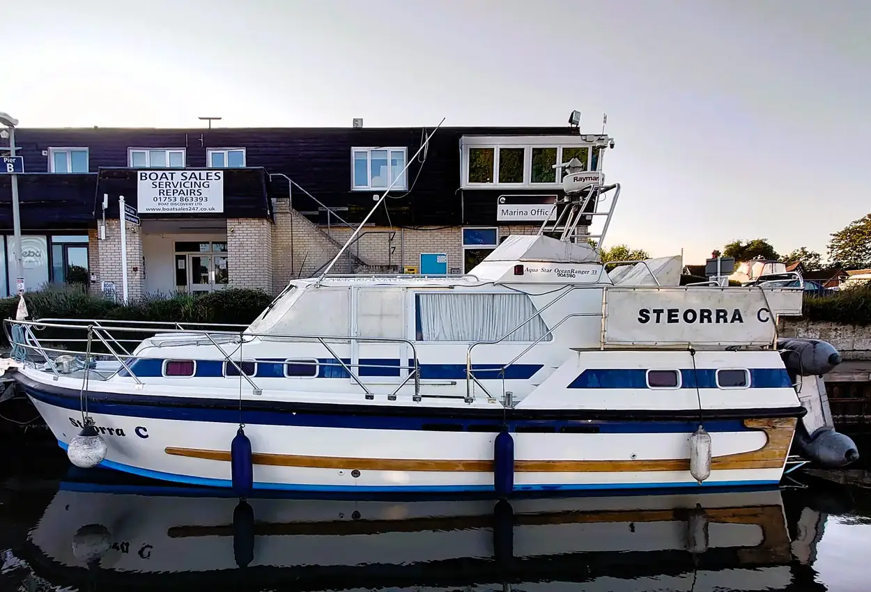 AQUASTAR 33 OCEAN RANGER 1994