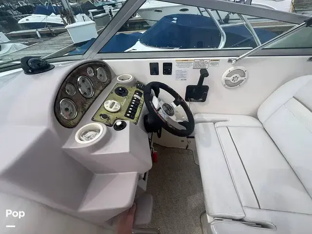 Rinker 270 Fiesta Vee