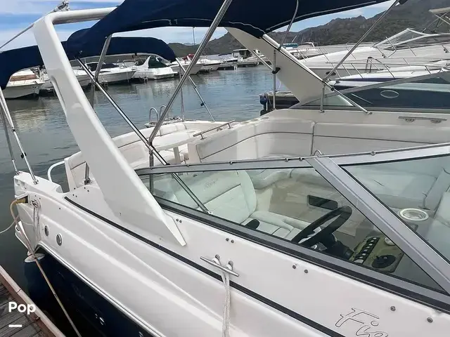 Rinker 270 Fiesta Vee