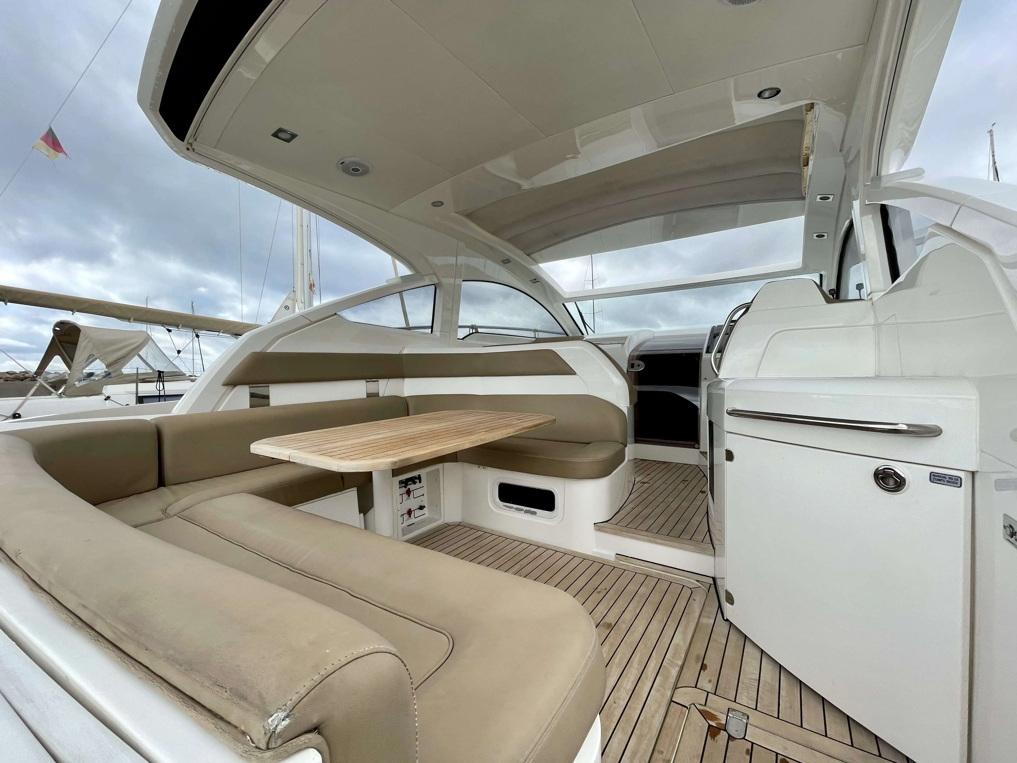 2013 Fairline targa 38