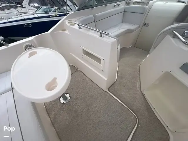 Rinker 270 Fiesta Vee