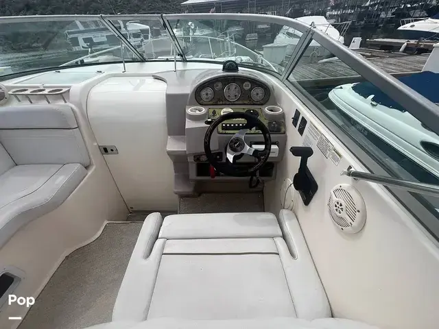 Rinker 270 Fiesta Vee