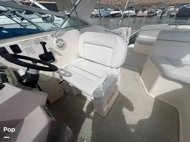 Rinker 270 Fiesta Vee