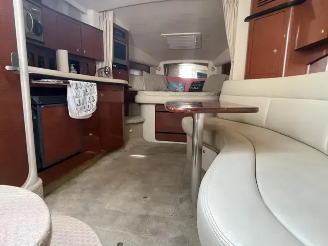 Sea Ray 320 Sundancer