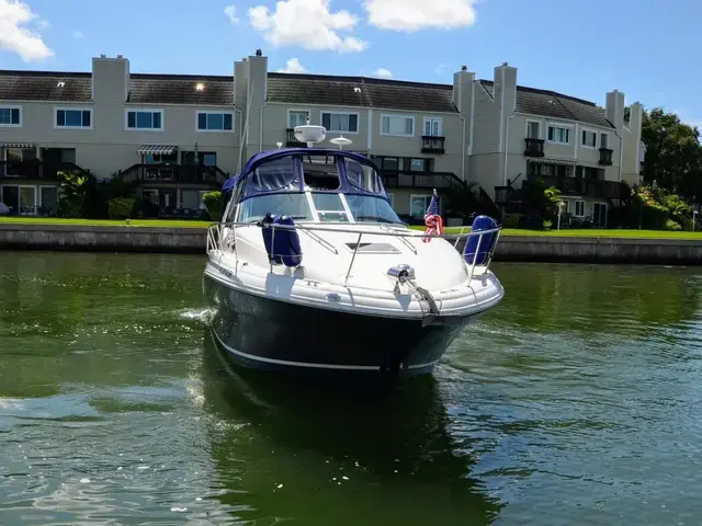 Sea Ray 320 Sundancer