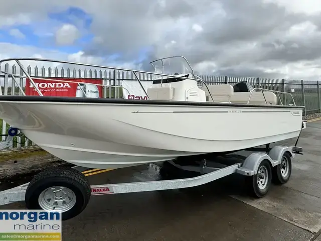 Boston Whaler 190 Montauk