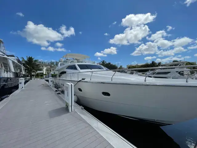 Ferretti Yachts 680