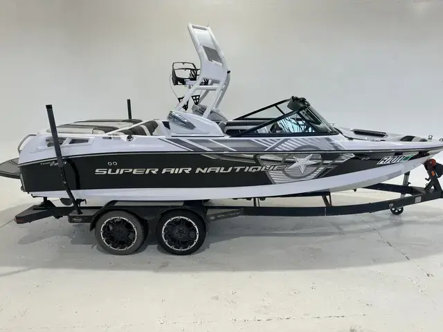 Nautique Super Air 210