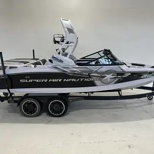 2013 Super Air Nautique 210