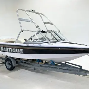 2002 Correct Craft Ski Nautique 196 Limited