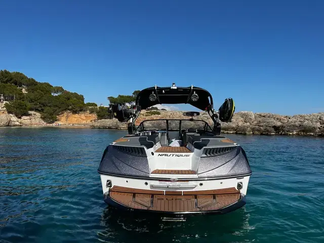 Nautique G25 Coastal