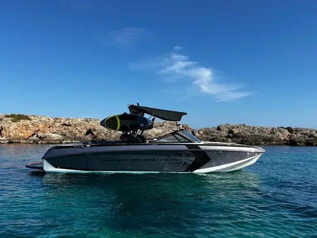 Nautique G25 Coastal