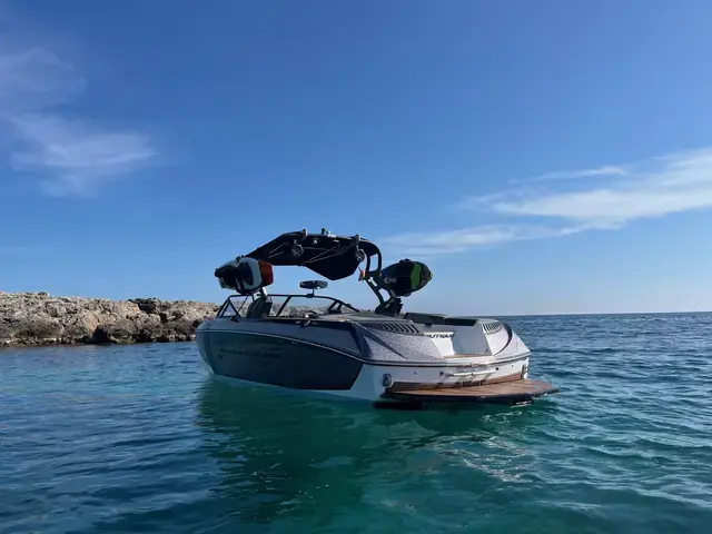 Nautique G25 Coastal