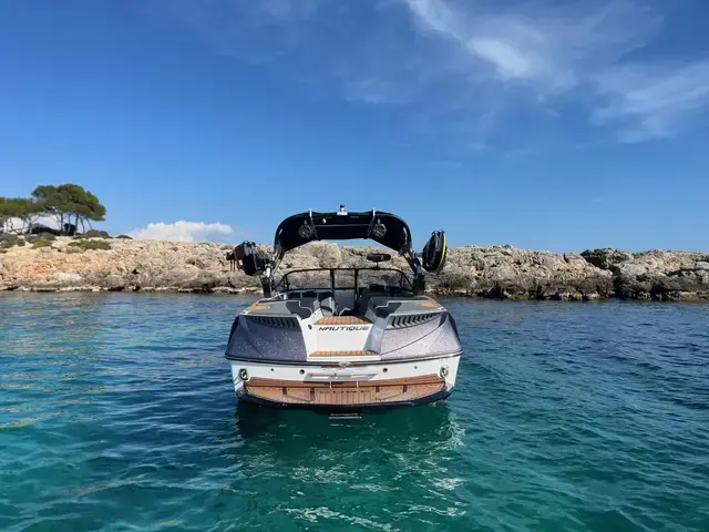 Nautique G25 Coastal