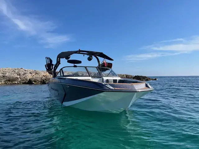 Nautique G25 Coastal