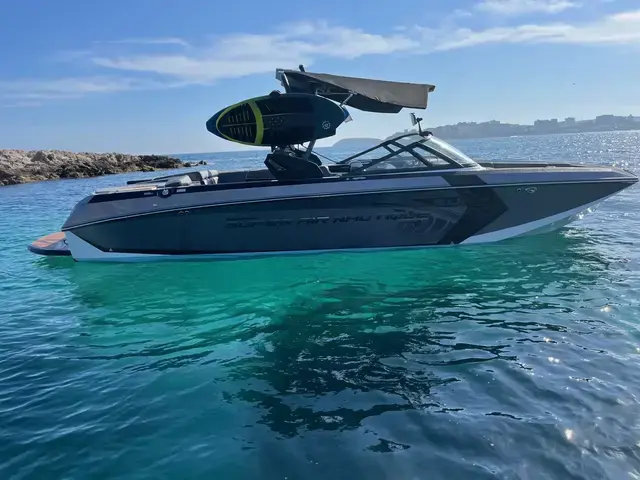 Nautique G25 Coastal