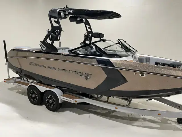 Nautique G23