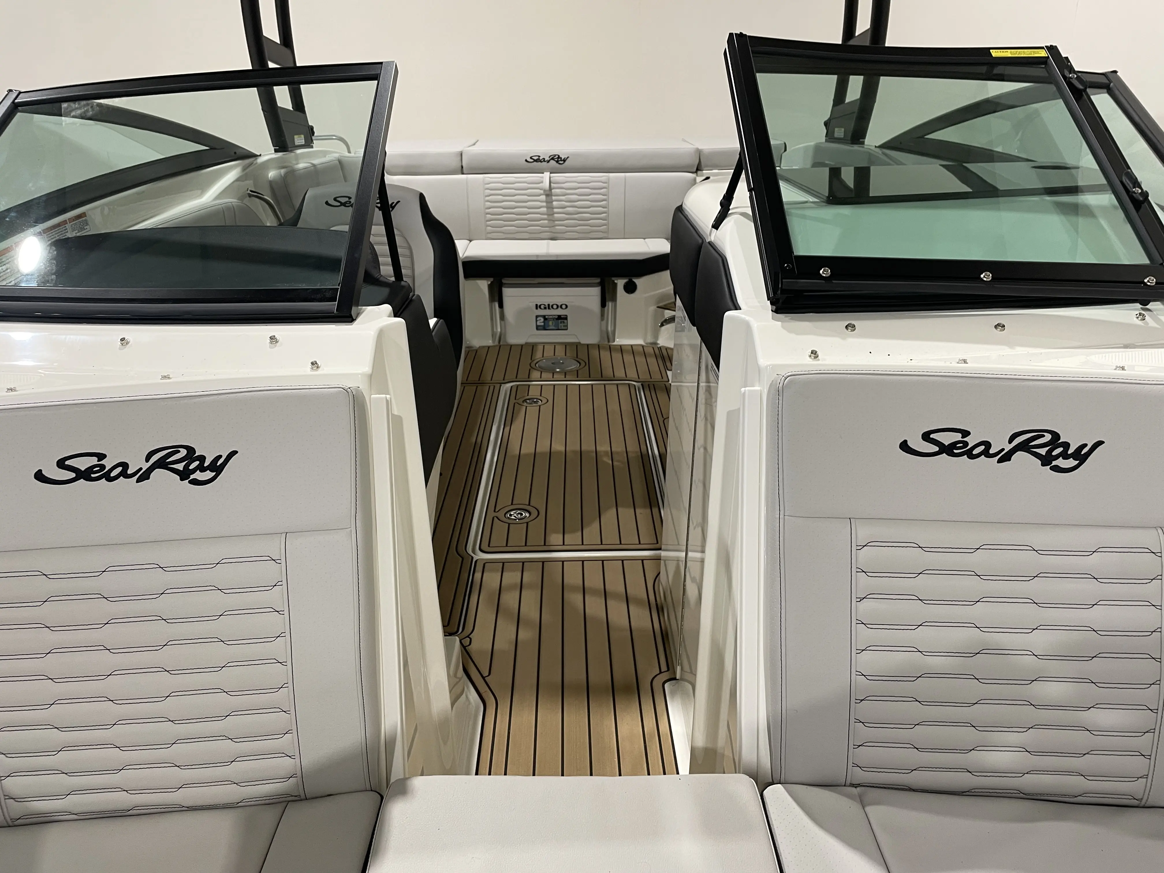 2024 Sea Ray spx 230