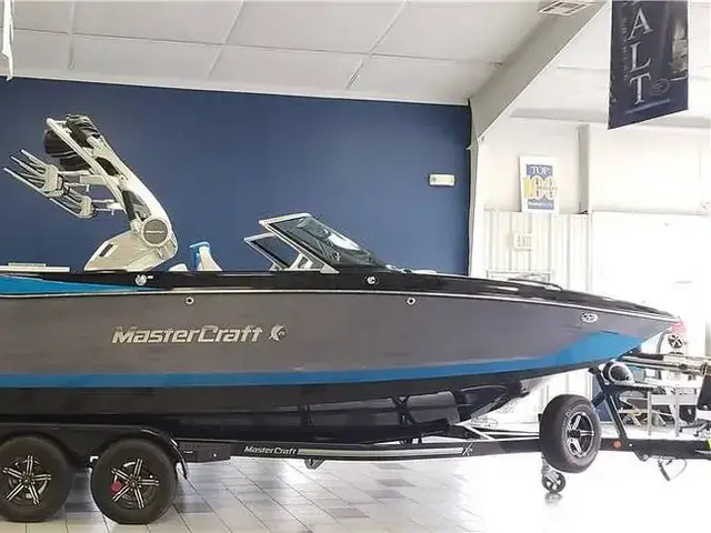 Mastercraft X26 Saltwater series