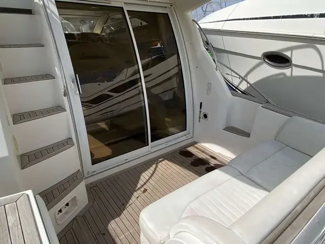 Sealine F 34