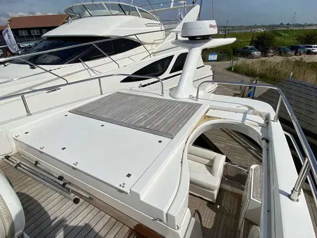 Sealine F 34