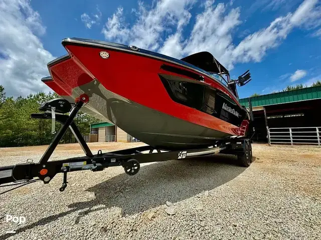 Mastercraft Xt 22