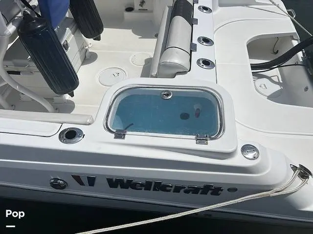 2020 Wellcraft 242 fisherman