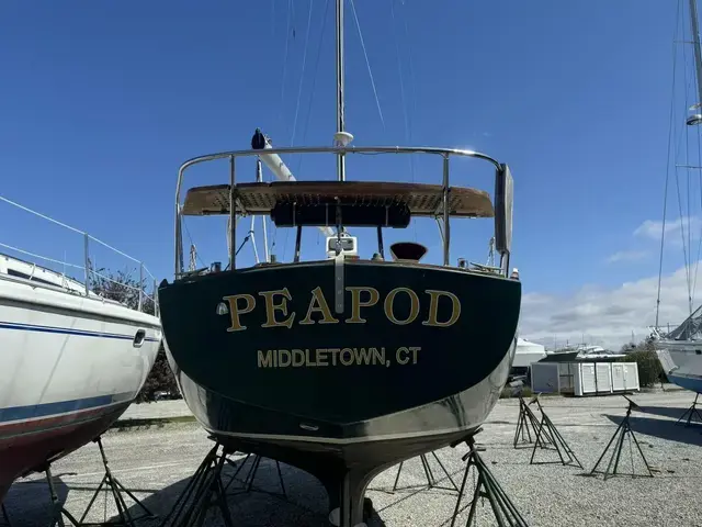 Pearson 35