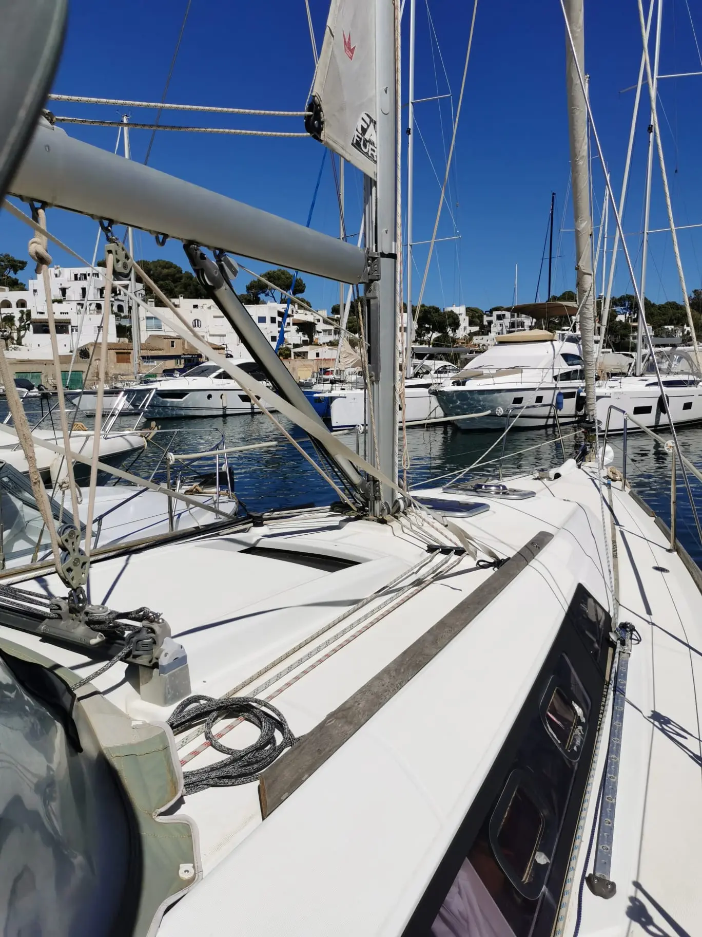 2011 Beneteau oceanis