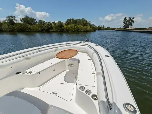 Boston Whaler 270 Outrage