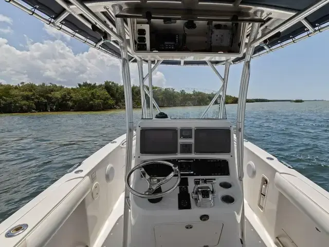 Boston Whaler 270 Outrage