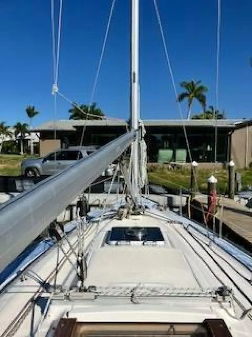 2001 Bavaria 37