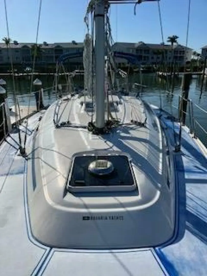 2001 Bavaria 37