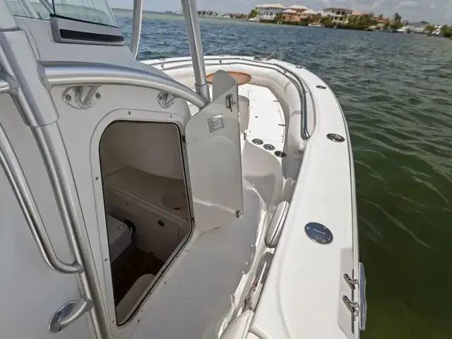 Boston Whaler 270 Outrage