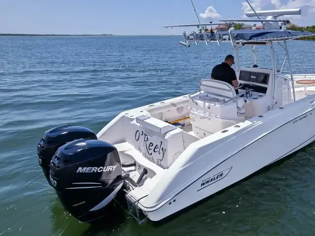 Boston Whaler 270 Outrage