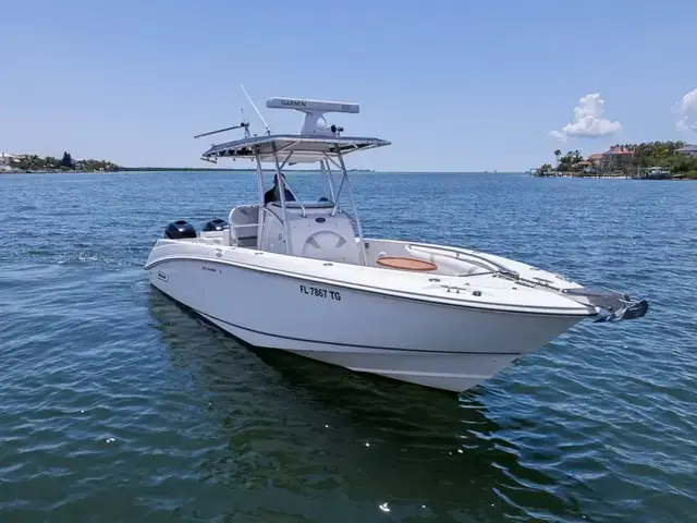 Boston Whaler 270 Outrage