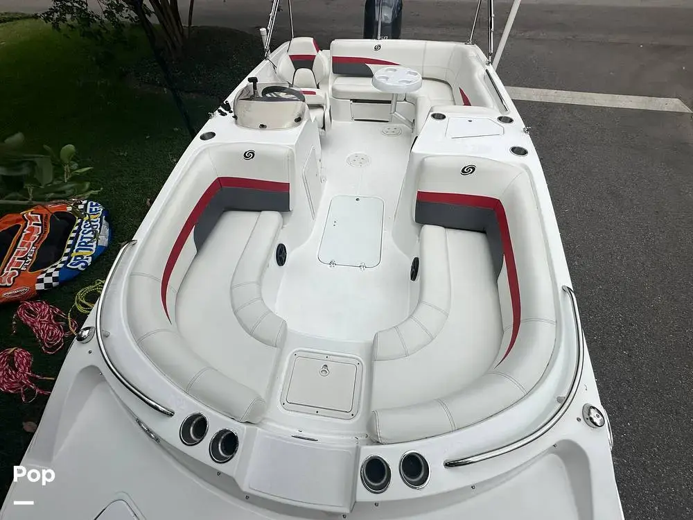 2020 Hurricane sundeck sport ob 188