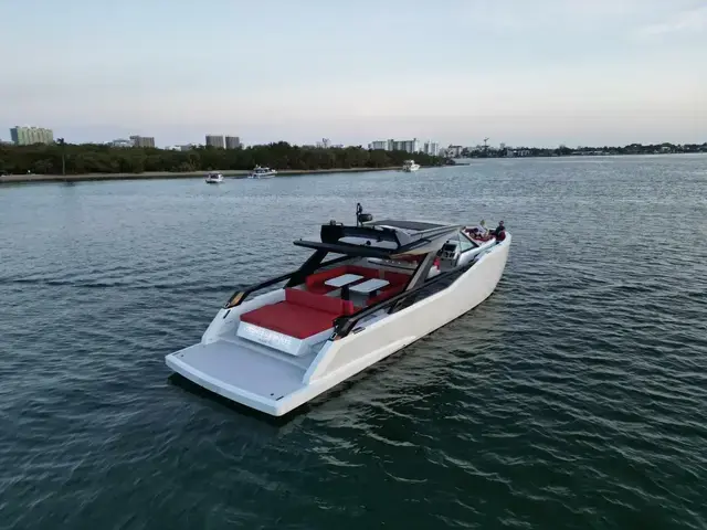 Alia Yachts 57