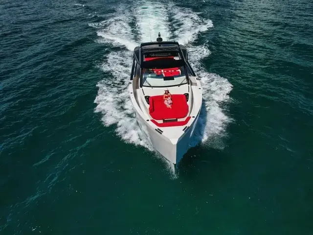 Alia Yachts 57